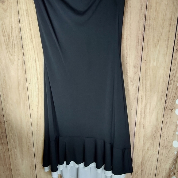 White House Black Market Strapless Dress With White Trim Bodice and White Hem - Picture 11 of 12
